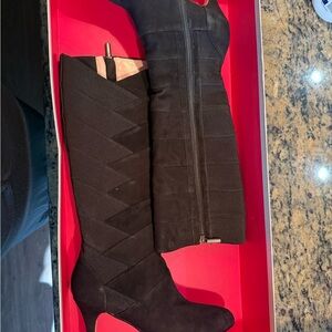 Taryn Rose Black Heeled Boots